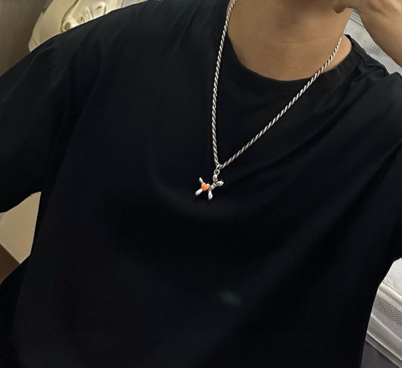 chr1st1an D10r necklaces